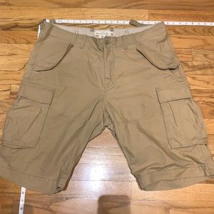 Men’s - Kahki Cargo shorts - small marks seen in images